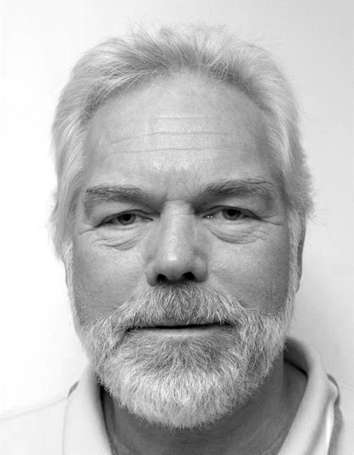 Roald Larsen
